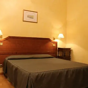Fiori Hotel Roma